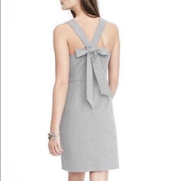 Banana Republic Dresses & Skirts - Banana Republic back bow dress size 0